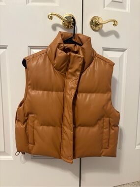 Cropped Puffer Vest - Faux Leather Sleeveless Jacket